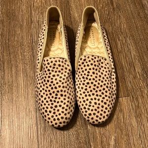LC Lauren Conrad Smoking Slippers